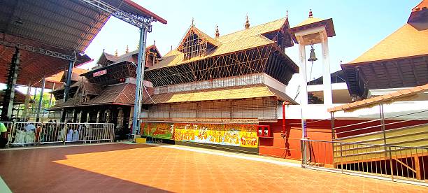 Guruvayur Temple - Center Photo
