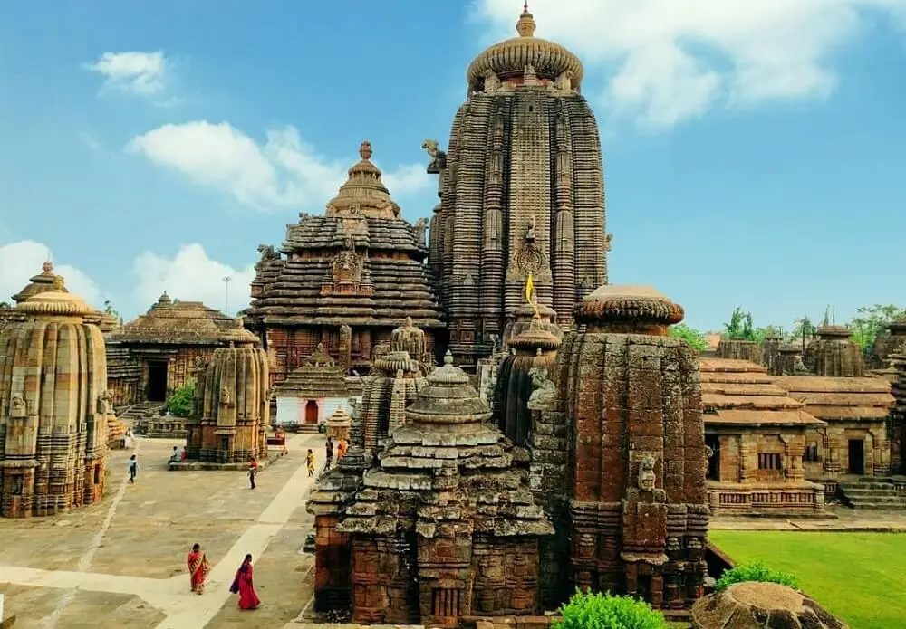 Top 5 Famous Temples in Bubaneshwar, India